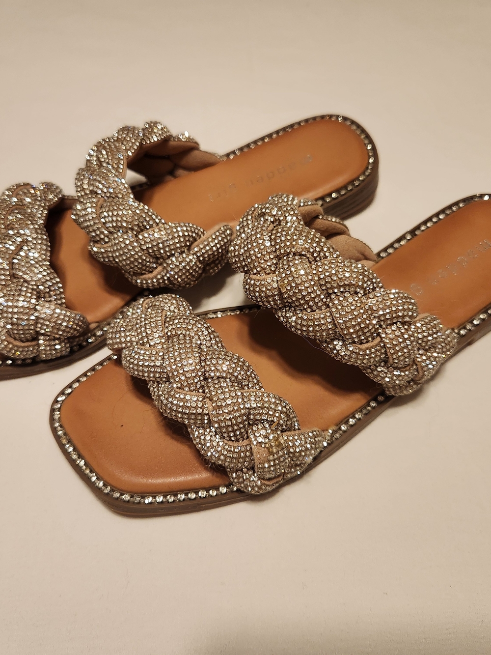 Madden Girl Rhinestone Braided Slide Sandals Size 6 Sparkly Embellished - Picture 2 of 9